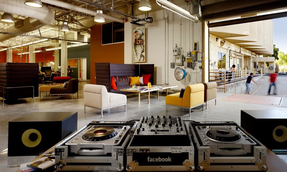 Decoração de ambientes corporativos e escritórios - Decoração Escritório do Facebook