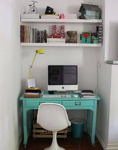 Quarto Home Office